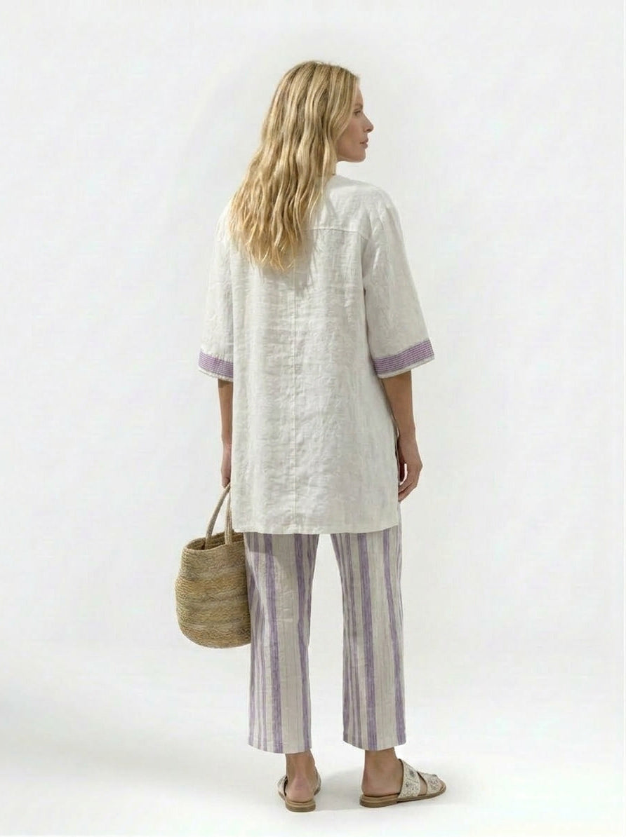 Blusa cómoda y relajada y pantalones de bambú a rayas de Luxmere